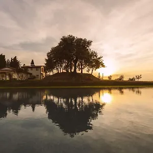  Appartement Borgo Le Colline Luxury Agriturismo In Tuscany